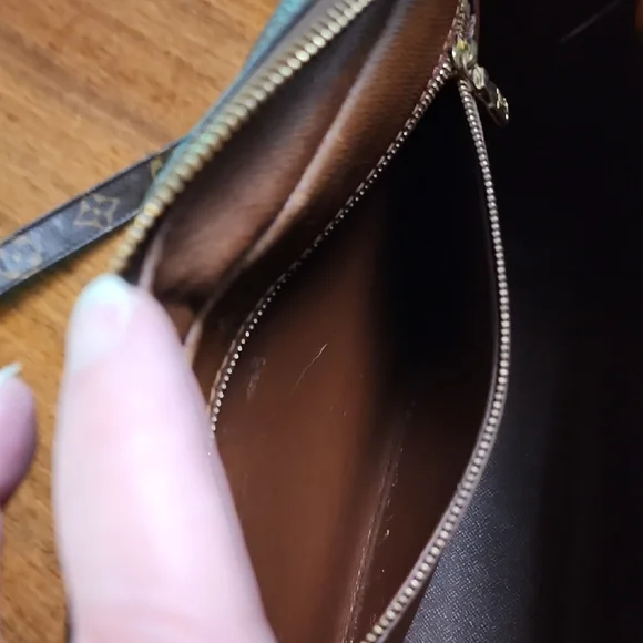 Louis Vuitton Brown Nile Monogram Crossbody Bag - Picture 9 of 14